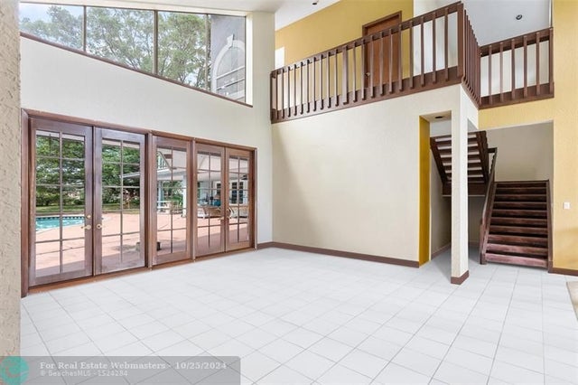 3 of 5 - 1598 Sw 17th St, Boca Raton, FL
