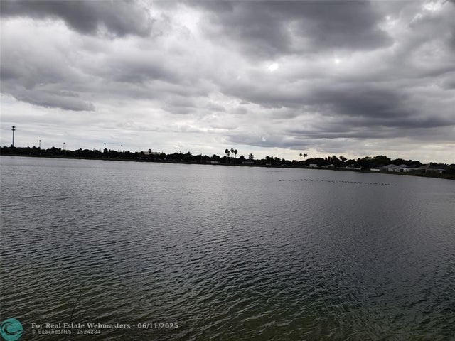 5 of 22 - 3130 Nw 203rd Terrace, Miami Gardens, FL