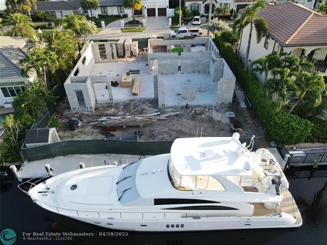 5 of 13 - 2441 Ne 48th Ct, Lighthouse Point, FL