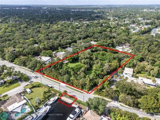 2 of 67 - 2211 Sw 27th Ter, Fort Lauderdale, FL
