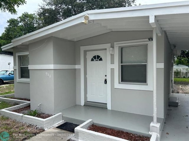 2 of 9 - N/A, Fort Lauderdale, FL