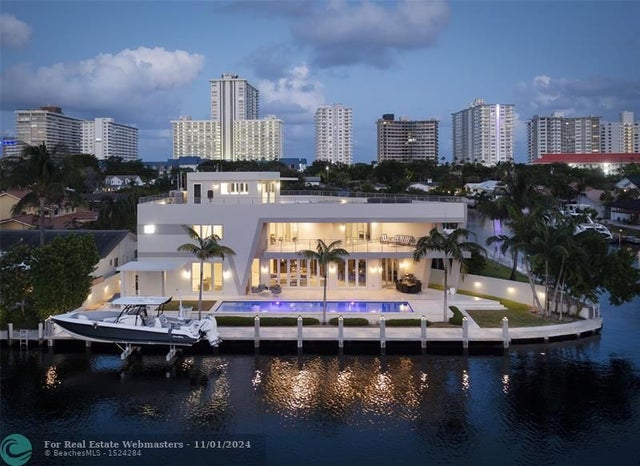 2 of 45 - 3300 Ne 39th Street, Fort Lauderdale, FL