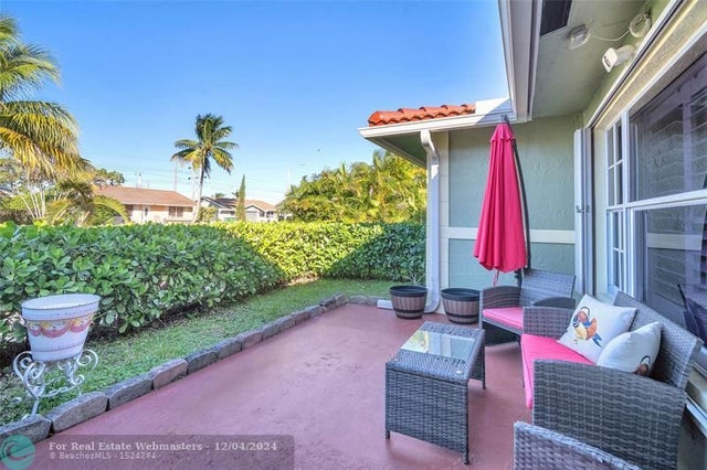 3 of 25 - 10216 Nw 83rd St, Tamarac, FL