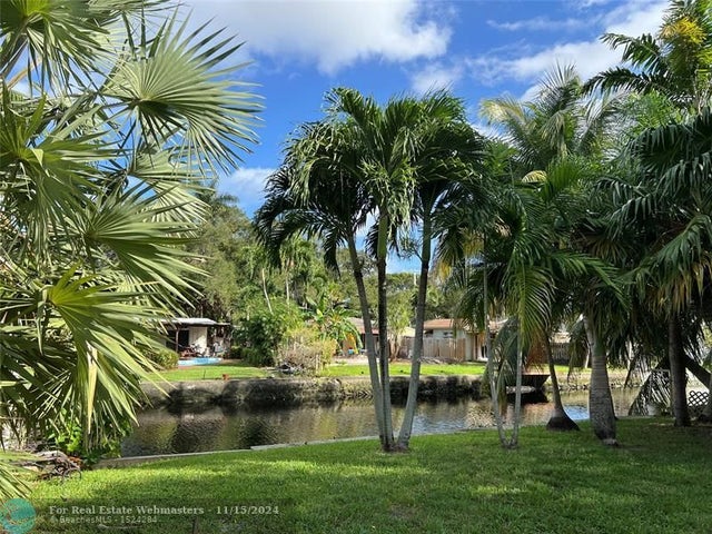 1 of 9 - 808 Sw 8th Ter, Fort Lauderdale, FL