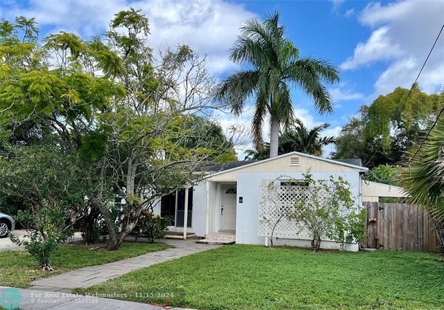 4 of 9 - 808 Sw 8th Ter, Fort Lauderdale, FL