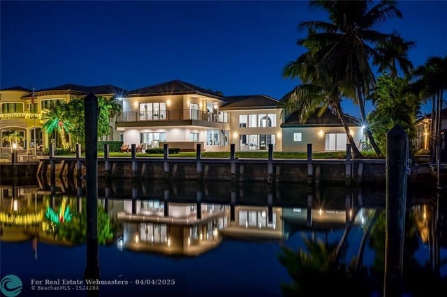 5 of 51 - 2320 Ne 32nd Court, Lighthouse Point, FL