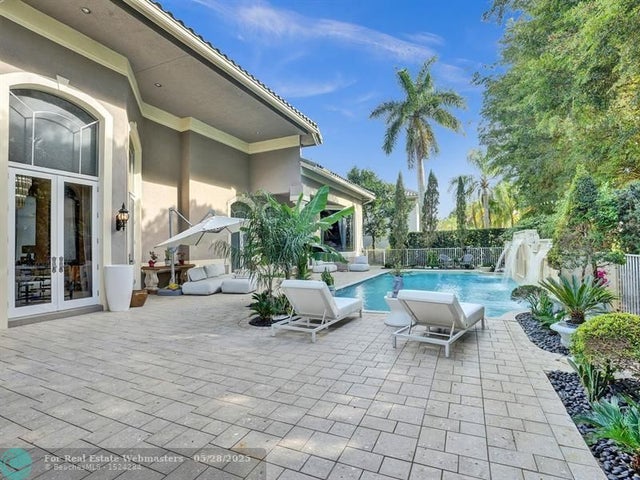 2 of 4 - 7988 Mandarin Dr, Boca Raton, FL