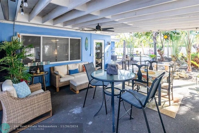 5 of 39 - 832 Ne 16th Pl, Fort Lauderdale, FL