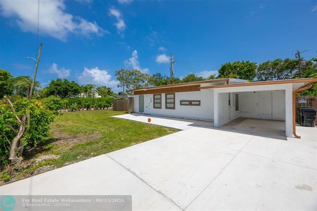 1 of 48 - 1642 Ne 8th St, Fort Lauderdale, FL