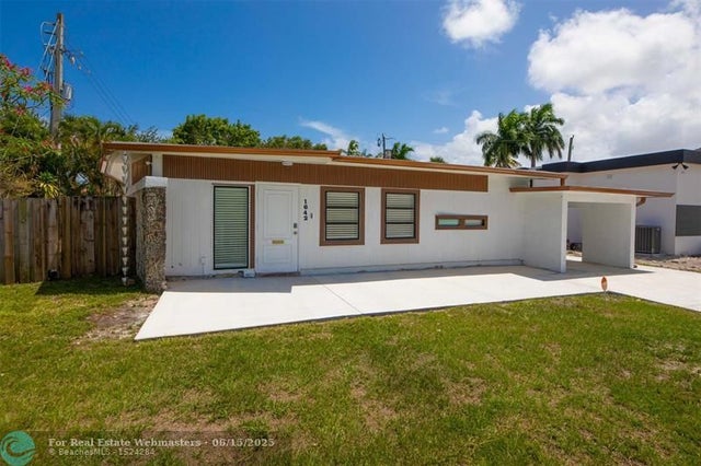 3 of 48 - 1642 Ne 8th St, Fort Lauderdale, FL
