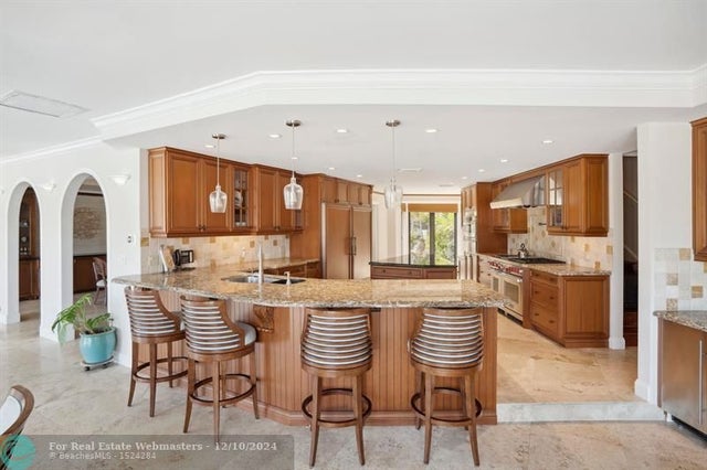 4 of 22 - 90 Compass Ln, Fort Lauderdale, FL