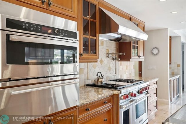 5 of 22 - 90 Compass Ln, Fort Lauderdale, FL
