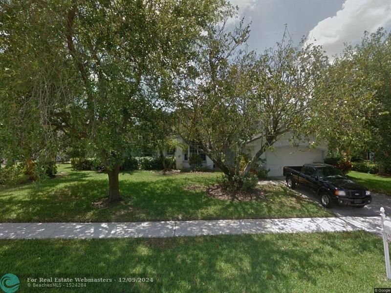 Photo of Listing #F10475275