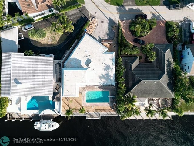 1 of 28 - 4621 W Tradewinds Ave, Lauderdale By The Sea, FL