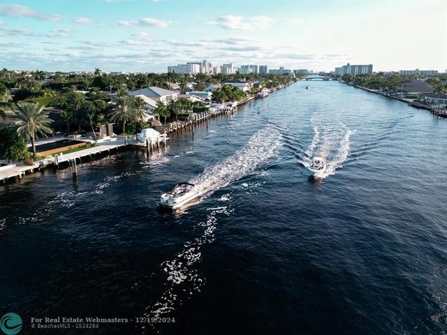 5 of 28 - 4621 W Tradewinds Ave, Lauderdale By The Sea, FL