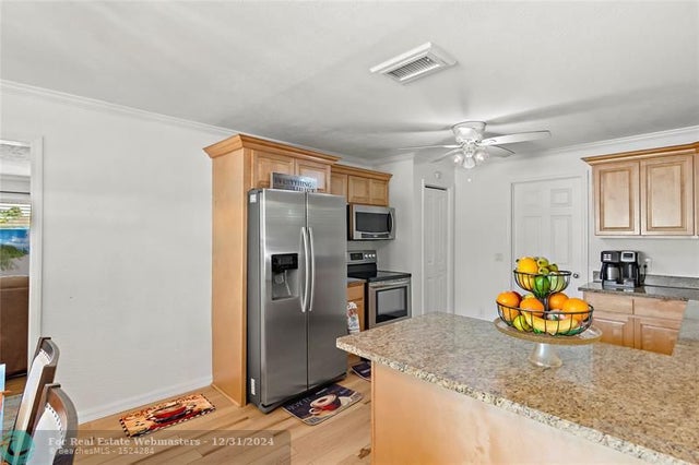 4 of 21 - 1593 Esterbrook Ln, Sebastian, FL
