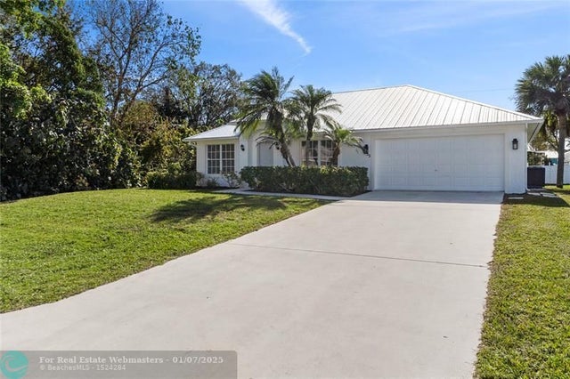 2 of 20 - 1055 18th St, Vero Beach, FL