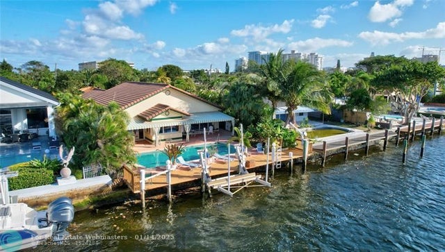 1 of 74 - 305 S Riverside Dr, Pompano Beach, FL