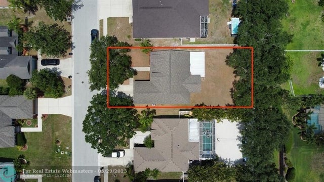 4 of 41 - 4147 Kingsfield Dr, Parrish, FL