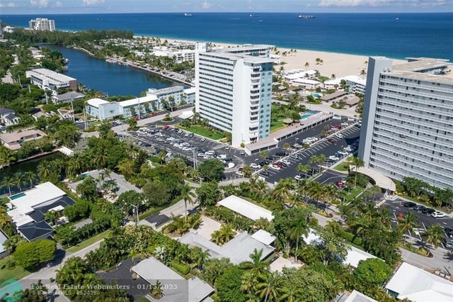 1 of 35 - 2642 Barbara Dr, Fort Lauderdale, FL