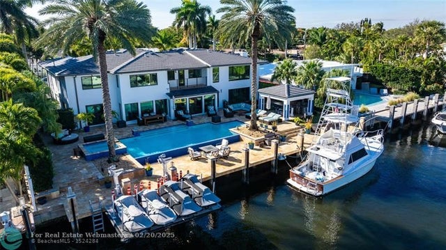 3 of 68 - 2817 Ne 26th Ct, Fort Lauderdale, FL