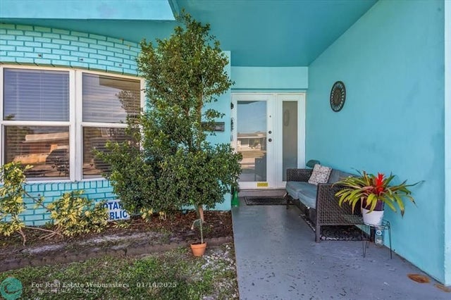 3 of 26 - 3700 Nw 25th St, Lauderdale Lakes, FL