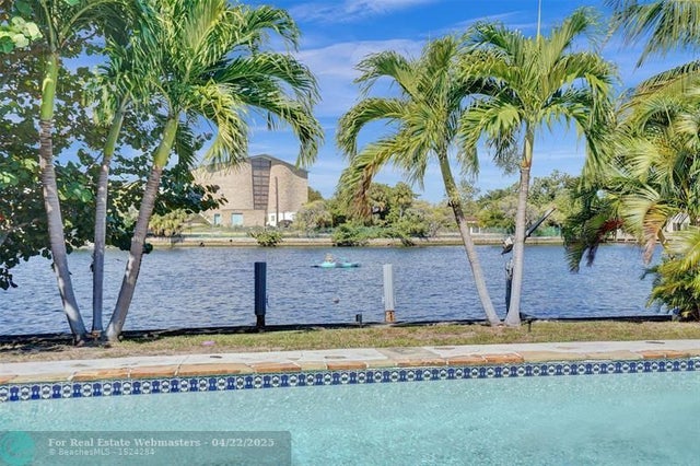 3 of 41 - 1325 Middle River Dr, Fort Lauderdale, FL