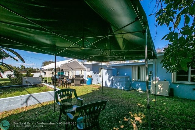 5 of 20 - 15650 W Bunche Park Dr, Opa-Locka, FL