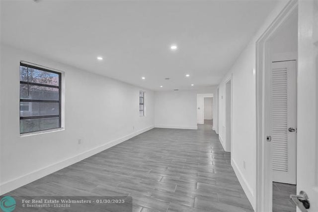 2 of 16 - 5025 Sw 22nd St, Hollywood, FL