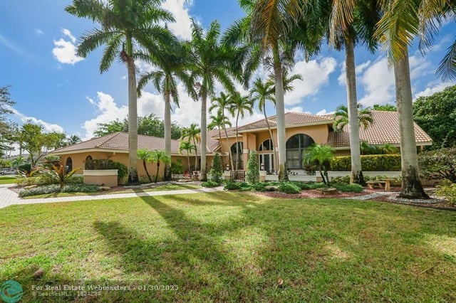 2 of 75 - 7115 Cutter Ct, Parkland, FL