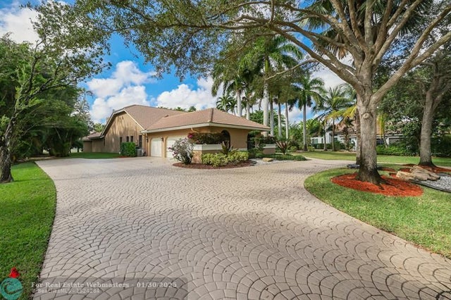 5 of 75 - 7115 Cutter Ct, Parkland, FL