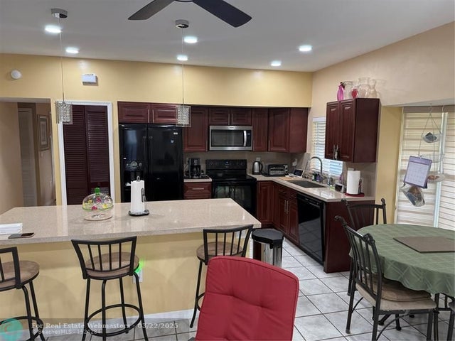 5 of 53 - 18865 Nw 1st St, Pembroke Pines, FL