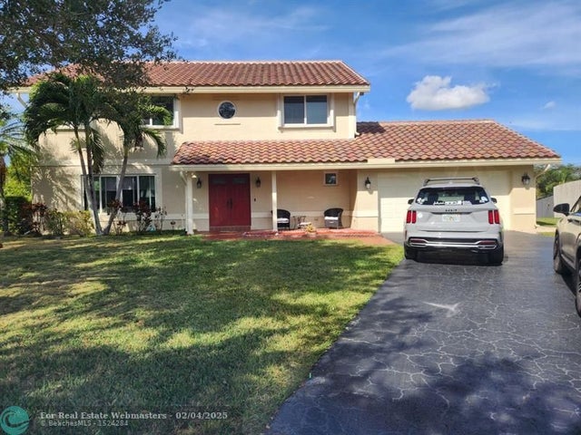 1 of 30 - 14531 Hickory Ct, Davie, FL