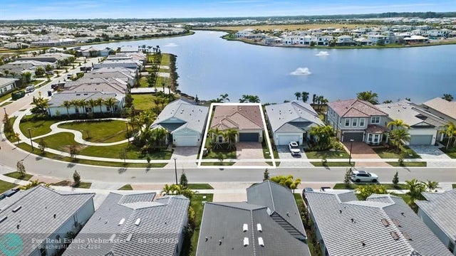 2 of 34 - 10390 Northbrook Circle, Palm Beach Gardens, FL