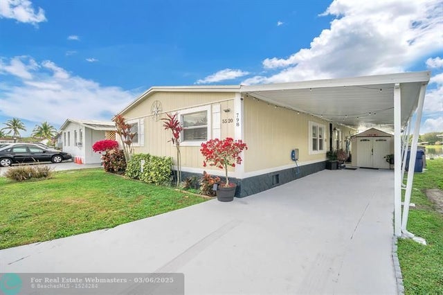 4 of 20 - 5520 Nw 203rd, Miami Gardens, FL