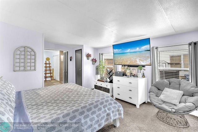 5 of 20 - 5520 Nw 203rd, Miami Gardens, FL