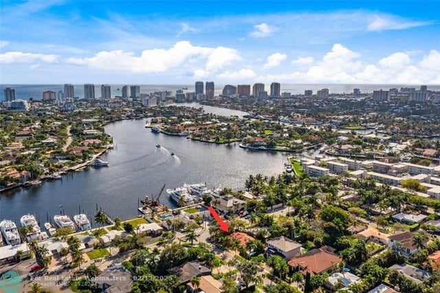 3 of 31 - 1928 Ne 7th Pl, Fort Lauderdale, FL