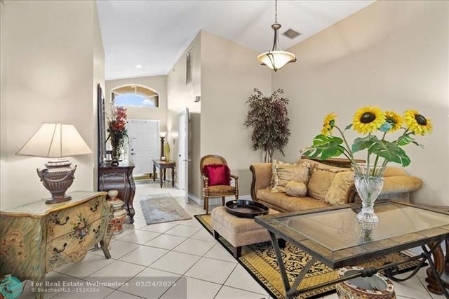 5 of 23 - 6358 Westchester Club Dr, Boynton Beach, FL