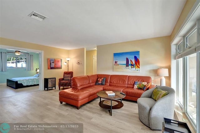 4 of 69 - 2585 Se 3rd St, Pompano Beach, FL