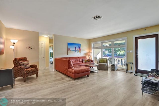 5 of 69 - 2585 Se 3rd St, Pompano Beach, FL
