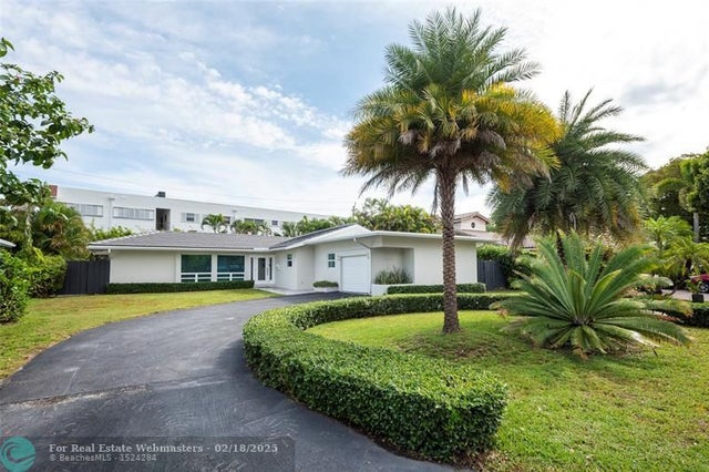 1 of 35 - 2341 Ne 8th, Fort Lauderdale, FL