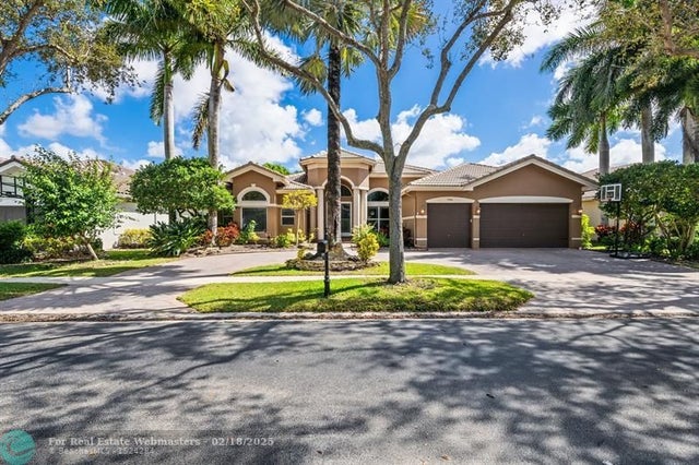 1 of 39 - 19450 Saturnia Lakes Dr, Boca Raton, FL