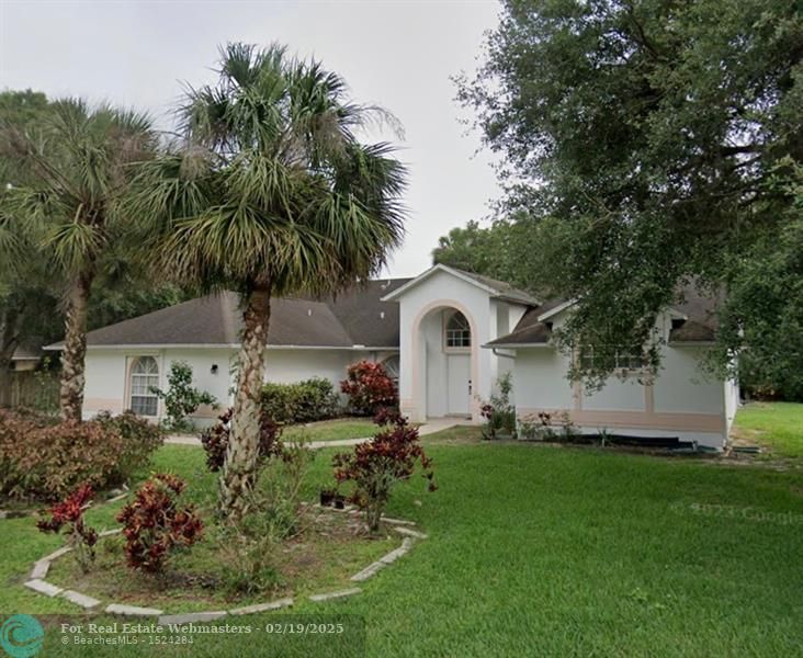 584 Laurel Oak Crt. Ne, Palm Bay