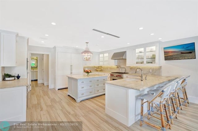 5 of 100 - 4421 Ne 25th Ave, Fort Lauderdale, FL
