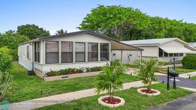 1 of 40 - 5343 Nw 4th Ter, Deerfield Beach, FL