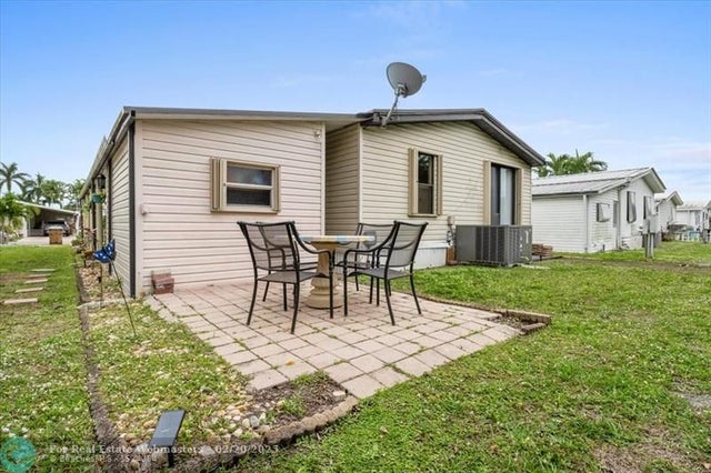 2 of 40 - 5343 Nw 4th Ter, Deerfield Beach, FL