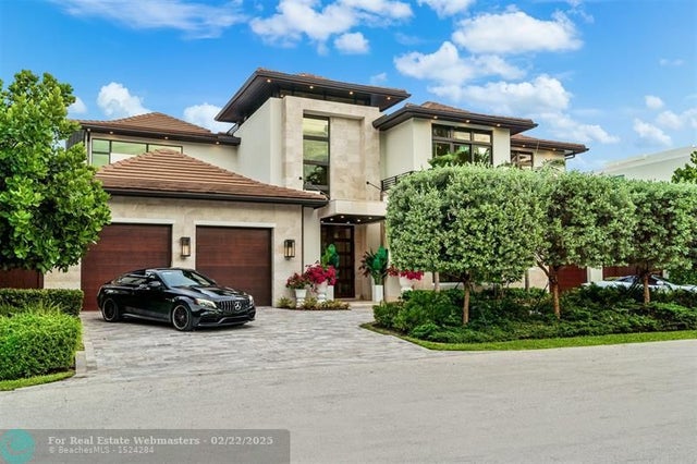 2 of 100 - 70 Isla Bahia Dr, Fort Lauderdale, FL