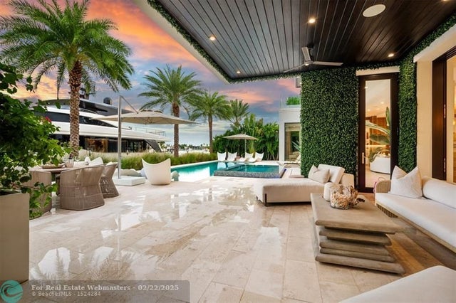 3 of 100 - 70 Isla Bahia Dr, Fort Lauderdale, FL