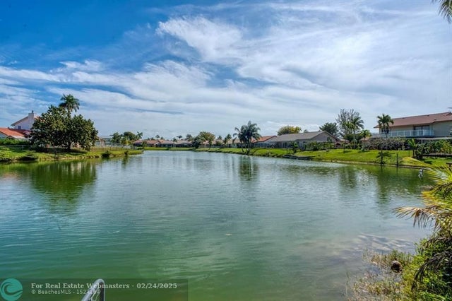 2 of 23 - 5720 W Waterford Dr, Davie, FL