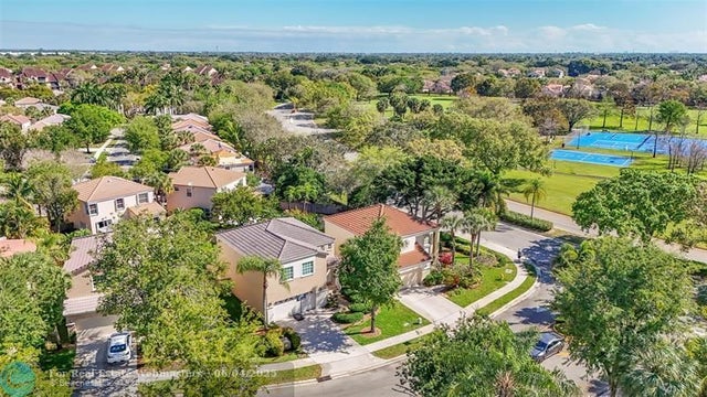 4 of 43 - 10615 Nw 12th Ct, Plantation, FL